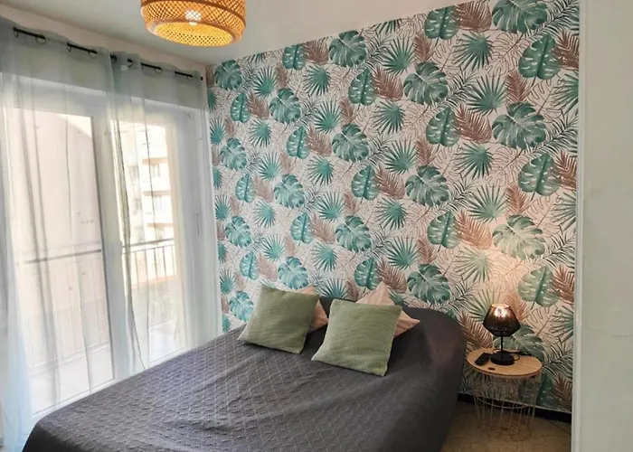 Apartment For 2 People In A Cozy *
