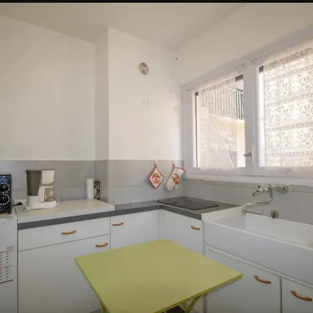 For 2 People In A Cozy *